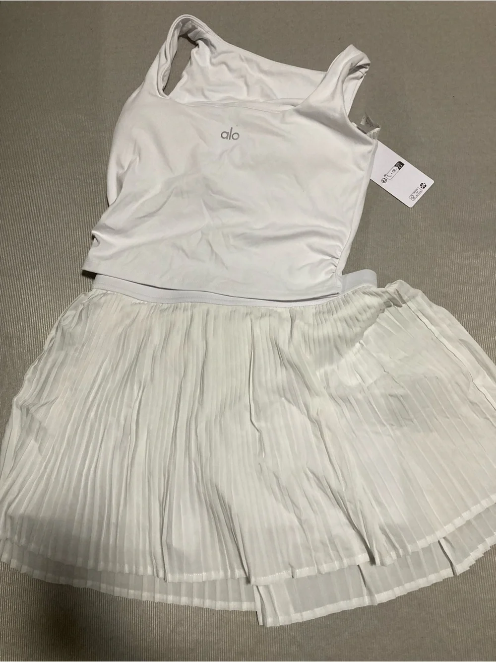 ALO Yoga White Girls' Tank Top & Pleated Skirt Set